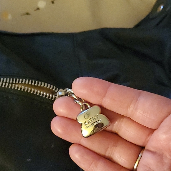 Kathy Van Zeeland nylon bag - Picture 3 of 9